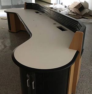 高品質(zhì)操作設(shè)備臺(tái)
